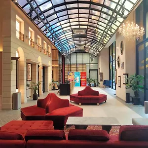  Апартаменты Scarletz Klcc I Homebrickz